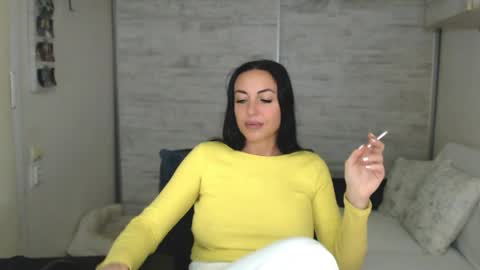 Snapshot of spicemint chatting on May 21, 2026, 2:35 pm Carla online show from May 21, 2026, 2:35 pm