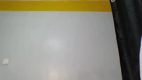 spiceup01 online show from September 29, 2025, 1:11 am