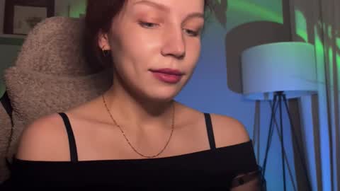 Snapshot of spicy___caramel chatting on October 25, 2025, 4:35 pm spicy___caramel online show from October 25, 2025, 4:35 pm