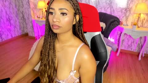 Amelia      GTM-5 817       IG Spicychoco am online show from January 13, 2025, 1:06 pm