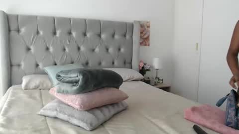 Snapshot of spicyangie chatting on January 24, 2025, 7:30 am Im Angela online show from January 24, 2025, 7:30 am