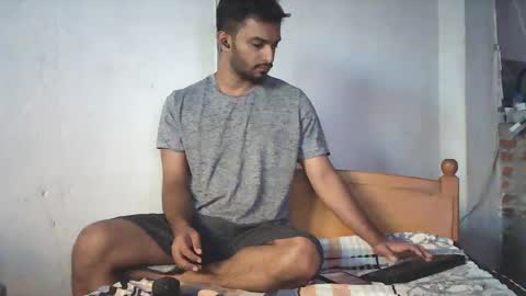 spicybuoy online show from June 18, 2026, 3:40 am