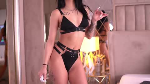 spicyleyla online show from April 28, 2026, 8:52 am
