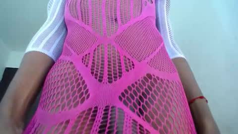 Snapshot of spicyseducer chatting on October 29, 2025, 4:09 pm Reychell Millan online show from October 29, 2025, 4:09 pm