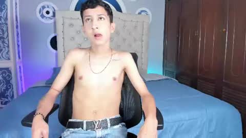 Snapshot of spicyslim_ chatting on July 29, 2026, 8:18 pm spicyslim_ online show from July 29, 2026, 8:18 pm