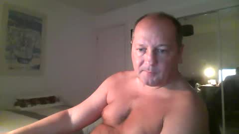 Snapshot of spidey1051a chatting on January 23, 2025, 3:01 pm spidey1051a online show from January 23, 2025, 3:01 pm