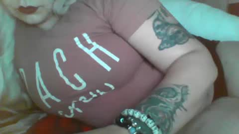 Vanessa Spade online show from January 3, 2025, 11:25 am