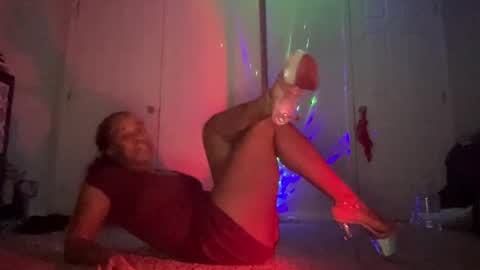 Snapshot of spinprincess_ chatting on January 8, 2025, 5:05 am Spinerina online show from January 8, 2025, 5:05 am