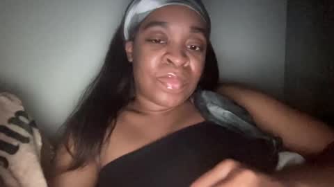 Snapshot of spinprincess_ chatting on February 3, 2025, 5:40 am Spinerina online show from February 3, 2025, 5:40 am