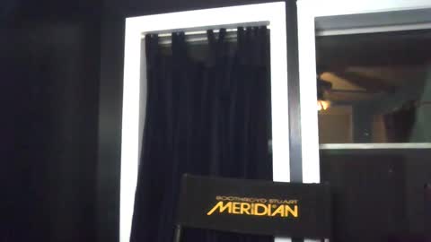 Snapshot of splashh_queen317 chatting on September 16, 2025, 5:19 am Daddy His Splash Queen online show from September 16, 2025, 5:19 am