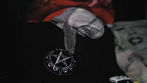 Snapshot of splashh_queen317 chatting on October 13, 2025, 4:56 am Daddy His Splash Queen online show from October 13, 2025, 4:56 am