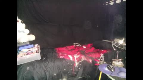 Snapshot of splashh_queen317 chatting on December 4, 2025, 7:06 am Daddy His Splash Queen online show from December 4, 2025, 7:06 am