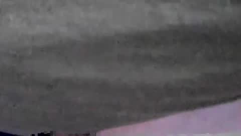 Snapshot of splitter60 chatting on December 7, 2024, 8:49 pm splitter60 online show from December 7, 2024, 8:49 pm