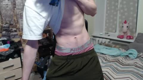 Snapshot of sponge_bob_spencer chatting on June 9, 2026, 9:59 pm Boris Fedya Kolya online show from June 9, 2026, 9:59 pm