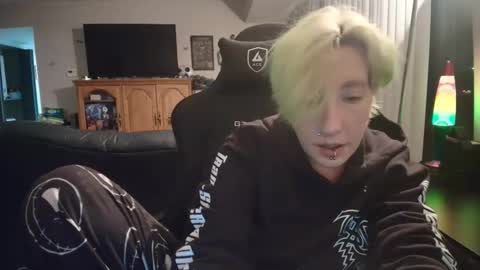 Kova online show from March 16, 2026, 1:44 am