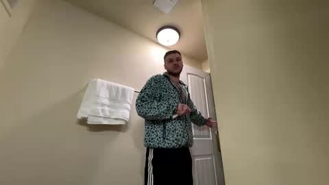 sportsfreak1619 online show from February 4, 2026, 7:47 am