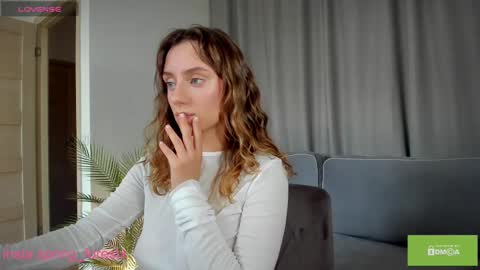 Snapshot of spring_forestx chatting on March 5, 2025, 12:11 pm Lilly online Monday - Friday ask time in pm online show from March 5, 2025, 12:11 pm