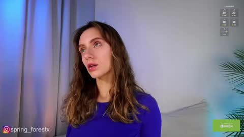 Snapshot of spring_forestx chatting on November 10, 2025, 6:07 pm Lilly online Monday - Friday ask time in pm online show from November 10, 2025, 6:07 pm