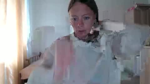 spring_time_ online show from April 23, 2026, 12:29 pm