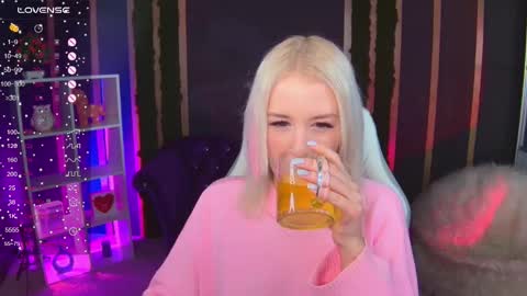 Snapshot of springajara chatting on November 15, 2025, 12:56 pm Vetta online show from November 15, 2025, 12:56 pm