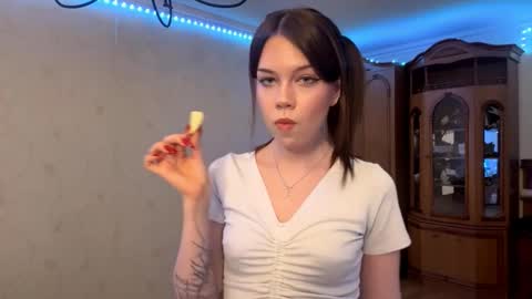 Maya online show from March 1, 2026, 1:46 pm