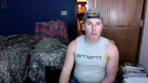Snapshot of spun_redneck chatting on January 13, 2026, 10:59 pm Spun Redneck online show from January 13, 2026, 10:59 pm