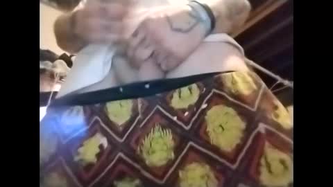 spundaddyandprincess online show from December 20, 2024, 9:00 am