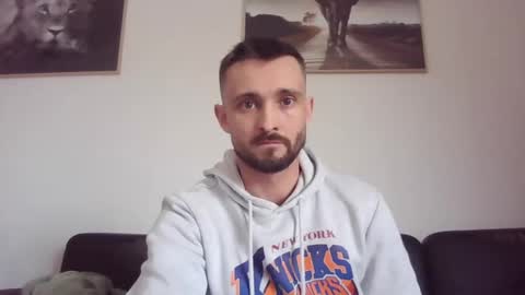 Snapshot of spyco82 chatting on December 27, 2024, 10:34 am spyco82 online show from December 27, 2024, 10:34 am