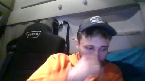 Snapshot of spyco82 chatting on February 4, 2025, 5:01 pm spyco82 online show from February 4, 2025, 5:01 pm