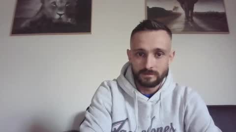 Snapshot of spyco82 chatting on March 1, 2025, 4:33 pm spyco82 online show from March 1, 2025, 4:33 pm