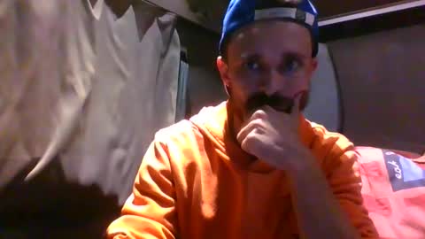 Snapshot of spyco82 chatting on October 21, 2025, 5:46 pm spyco82 online show from October 21, 2025, 5:46 pm