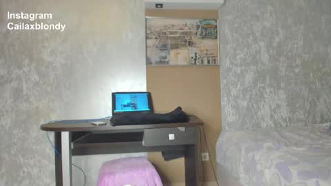 Snapshot of squirt_blondy chatting on April 6, 2026, 3:02 pm Caila online show from April 6, 2026, 3:02 pm