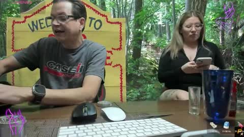 Snapshot of squirt_vip_room chatting on February 14, 2026, 1:46 am Roxy Day Mossimo Knight online show from February 14, 2026, 1:46 am