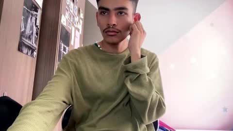 Snapshot of srcejotas chatting on January 14, 2025, 6:49 pm sorry mom online show from January 14, 2025, 6:49 pm