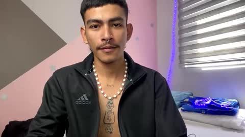 Snapshot of srcejotas chatting on January 18, 2025, 4:42 pm sorry mom online show from January 18, 2025, 4:42 pm