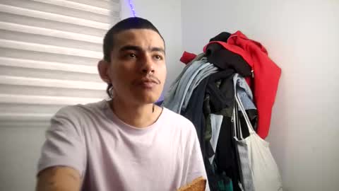 Snapshot of srcejotas chatting on October 15, 2025, 3:56 pm sorry mom online show from October 15, 2025, 3:56 pm