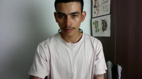 Snapshot of srcejotas chatting on October 17, 2025, 7:38 pm sorry mom online show from October 17, 2025, 7:38 pm