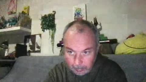 srekos38 online show from February 2, 2026, 5:44 pm