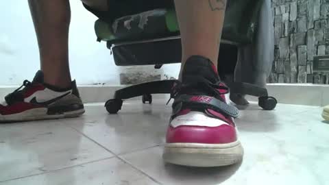 sr master cum its my old account online show from July 1, 2026, 7:46 pm