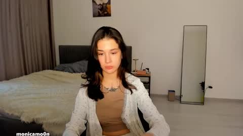 Snapshot of ssash1mii chatting on January 27, 2025, 9:13 am Hey guys i miss you so much online show from January 27, 2025, 9:13 am