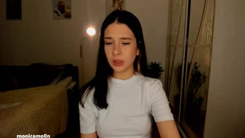 Snapshot of ssash1mii chatting on September 23, 2025, 11:30 pm Hey guys i miss you so much online show from September 23, 2025, 11:30 pm