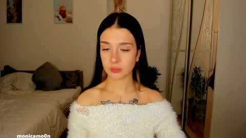 Snapshot of ssash1mii chatting on October 30, 2025, 9:04 pm Hey guys i miss you so much online show from October 30, 2025, 9:04 pm