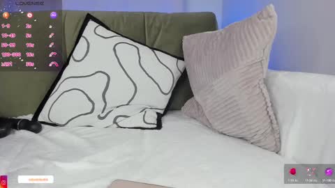 Alexandra online show from March 8, 2025, 9:18 pm