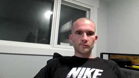 sscccooottt online show from May 7, 2026, 6:41 am