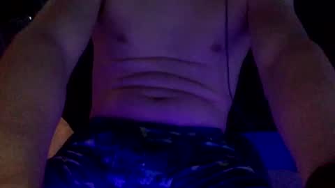 HIM online show from January 11, 2026, 10:15 pm