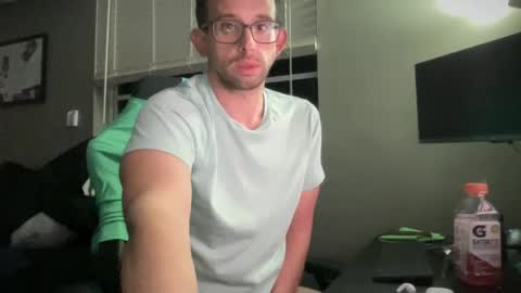 Snapshot of st22fe69 chatting on December 15, 2024, 2:41 am Jose online show from December 15, 2024, 2:41 am