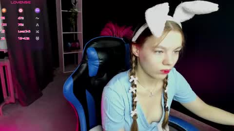 Stormy online show from July 25, 2026, 3:15 am
