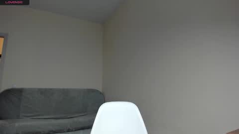 Stacey GMT5 Mo Tu We Th Fr Sa 3am -10am online show from February 13, 2026, 2:07 am