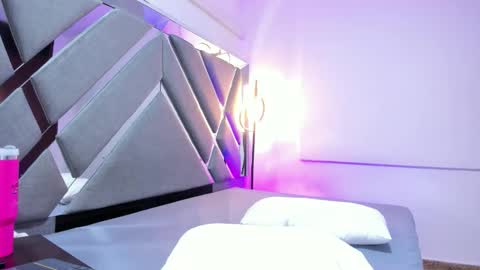 Stacy online show from February 3, 2026, 8:03 pm