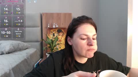 STACY online show from February 5, 2025, 7:31 pm